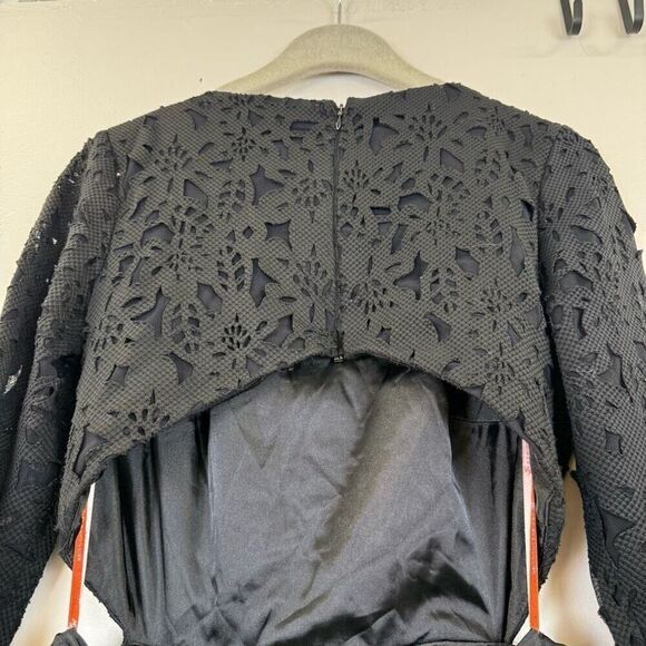 ML Monique Lhuillier Black Floral Shadow Gown ❤️‍🩹 - Picture 8 of 10